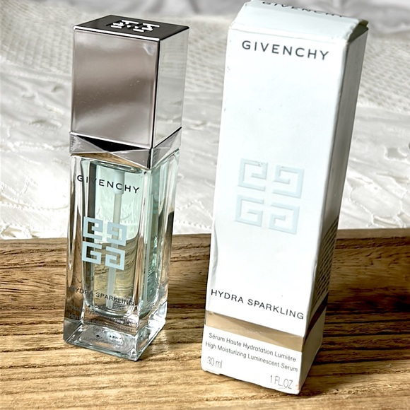 🖤NEW💕GIVENCHY hydra sparkling serum